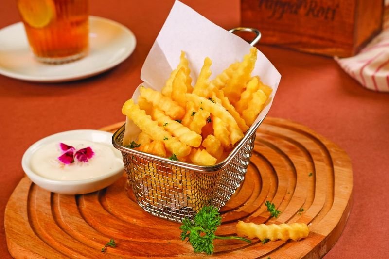 Small Plates & Fries