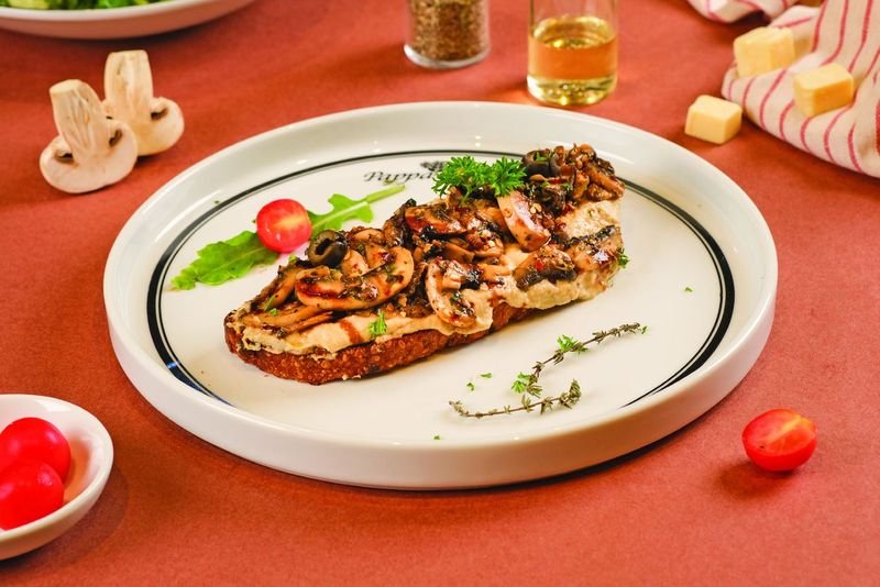 Artisanal Toasts